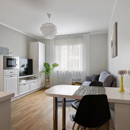 Brand New, Cozy And Quiet 1 Bedroom Apartment, Free Parking تالين المظهر الخارجي الصورة